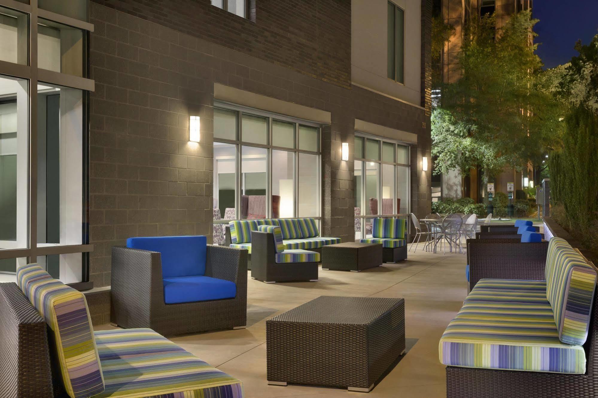 Home2 Suites By Hilton Greenville Downtown Exterior photo